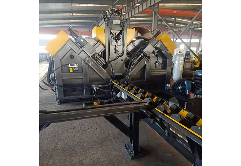 ADM2532型數控角鋼(gāng)高速鑽孔生産(chǎn)線